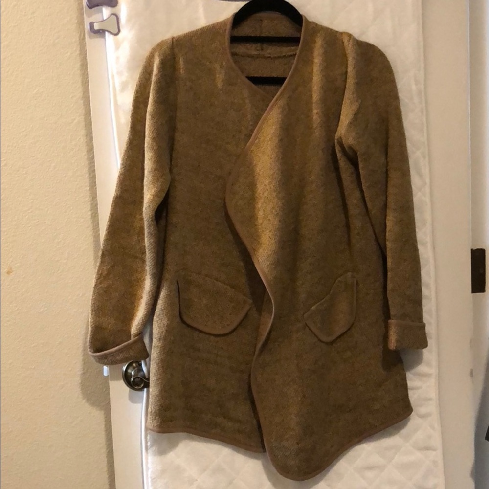 Tan cardigan! Perfect for this fall!
